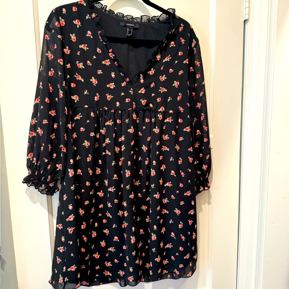 Forever 21 floral Baby Doll dress
